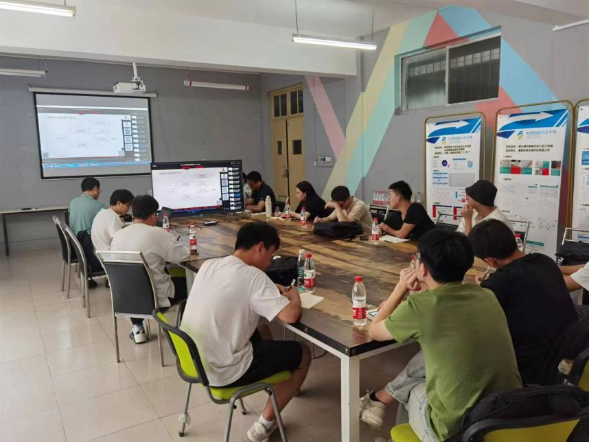 襄阳市创新学会培训现场 襄阳市创新学会培训现场