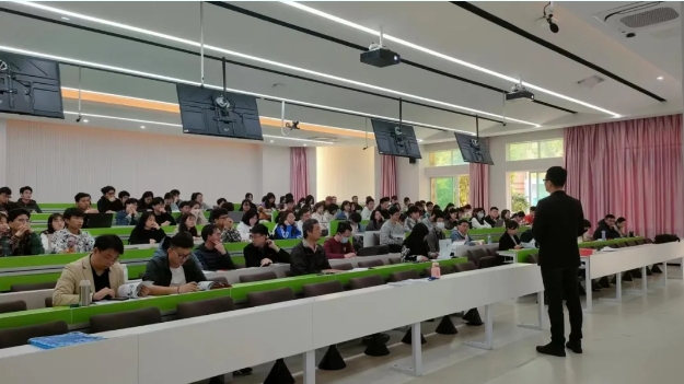 培训现场教学场景1 培训现场教学场景1